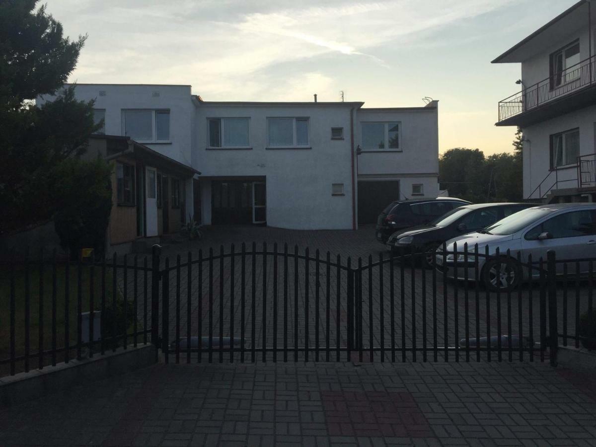 Ow Irena Chlapowo Apartment Wladyslawowo Bagian luar foto